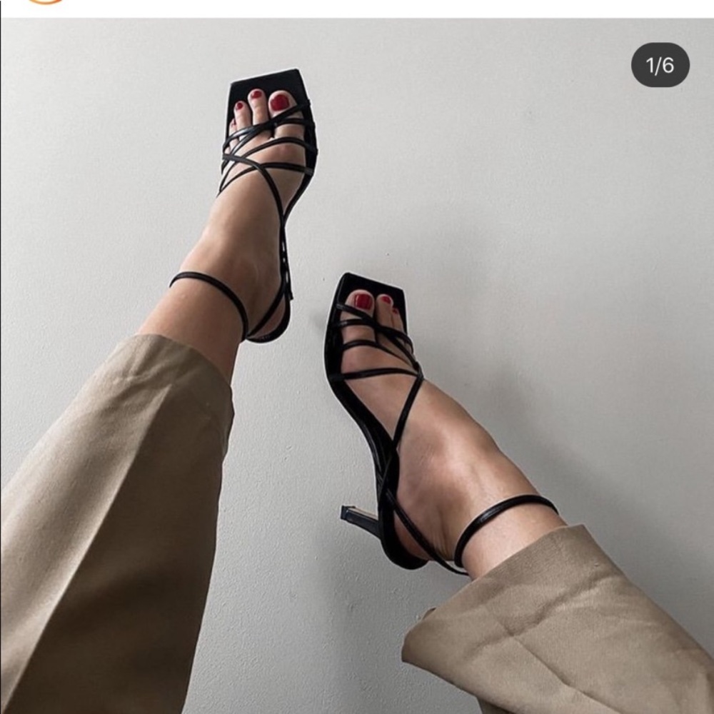 Zara leather heeled sandals bloggers favorite